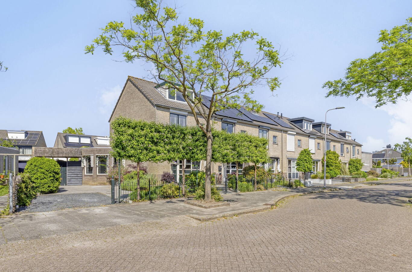 Puccinistraat 15 BARENDRECHT