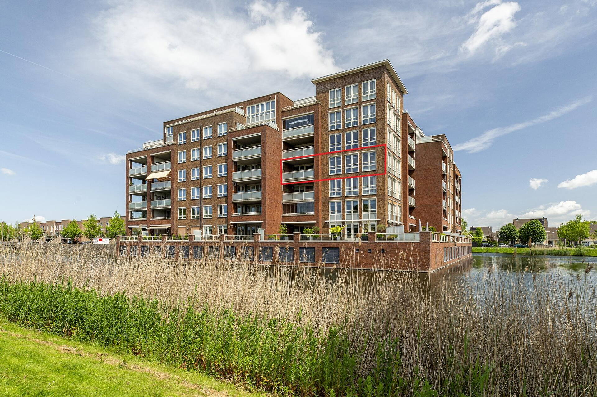 Palissanderhout 74 BARENDRECHT