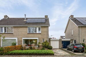 Boterbloem 16 BARENDRECHT Boterbloem 16 BARENDRECHT