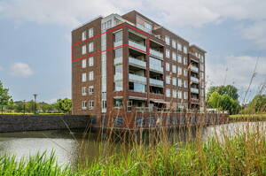 Palissanderhout 88 BARENDRECHT