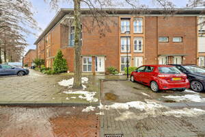 Lijsterbeswede 79 BARENDRECHT