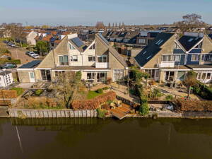 Brucknerstraat 63 BARENDRECHT